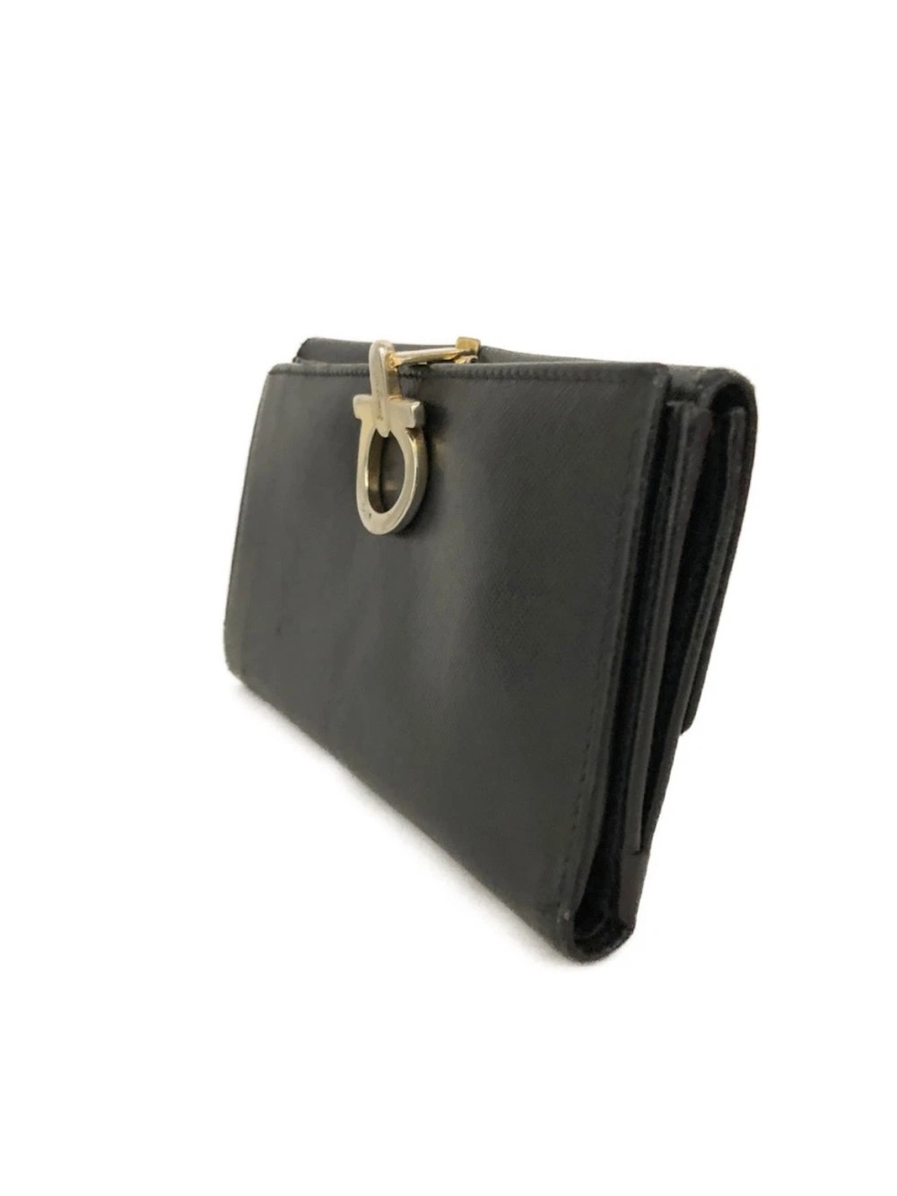 Salvatore Ferragamo Gancini Medium Continental Wallet in Saffiano Leather👝 - Picture 3 of 8